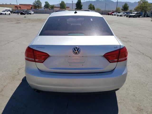 Photo 5 VIN: 1VWAT7A38FC043552 - VOLKSWAGEN PASSAT 