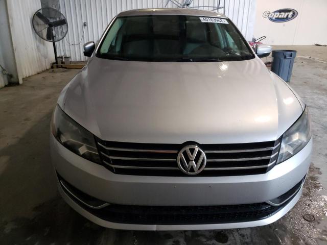 Photo 4 VIN: 1VWAT7A38FC076308 - VOLKSWAGEN PASSAT 