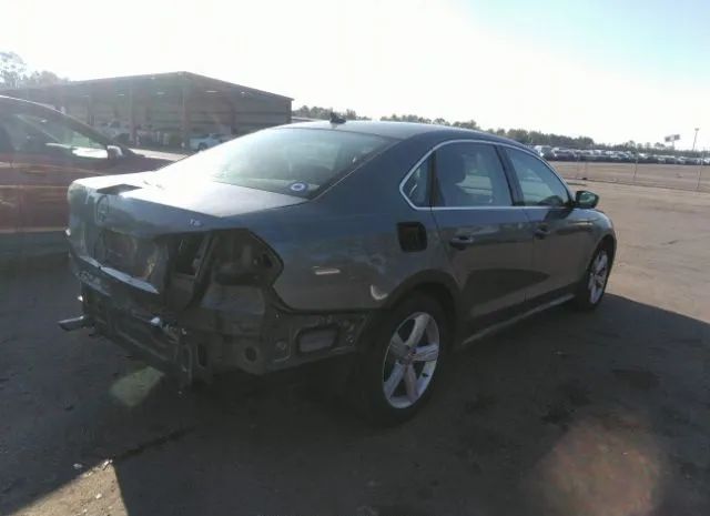 Photo 3 VIN: 1VWAT7A38FC079239 - VOLKSWAGEN PASSAT 