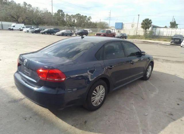 Photo 3 VIN: 1VWAT7A38FC084733 - VOLKSWAGEN PASSAT 