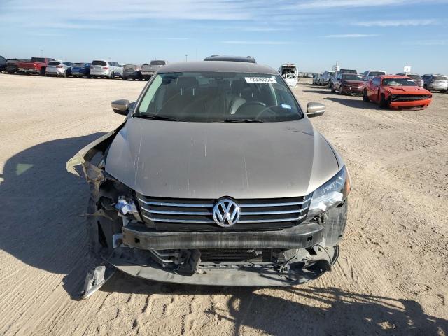 Photo 4 VIN: 1VWAT7A38FC103300 - VOLKSWAGEN PASSAT S 