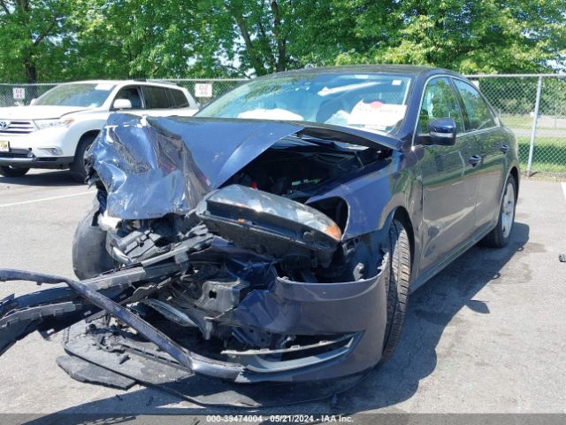 Photo 1 VIN: 1VWAT7A38FC107928 - VOLKSWAGEN PASSAT 