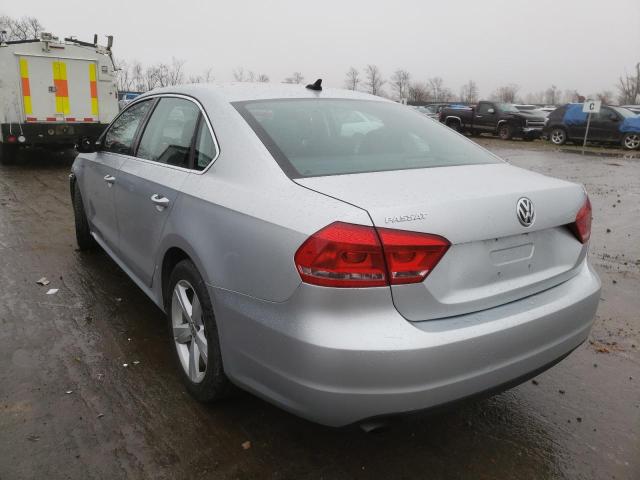 Photo 2 VIN: 1VWAT7A38FC120114 - VOLKSWAGEN PASSAT 