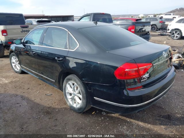 Photo 2 VIN: 1VWAT7A38GC027417 - VOLKSWAGEN PASSAT 