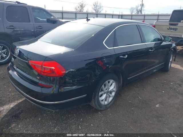 Photo 3 VIN: 1VWAT7A38GC027417 - VOLKSWAGEN PASSAT 