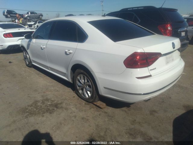 Photo 2 VIN: 1VWAT7A38GC059719 - VOLKSWAGEN PASSAT 