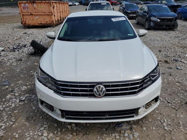 Photo 4 VIN: 1VWAT7A38HC007461 - VOLKSWAGEN PASSAT 