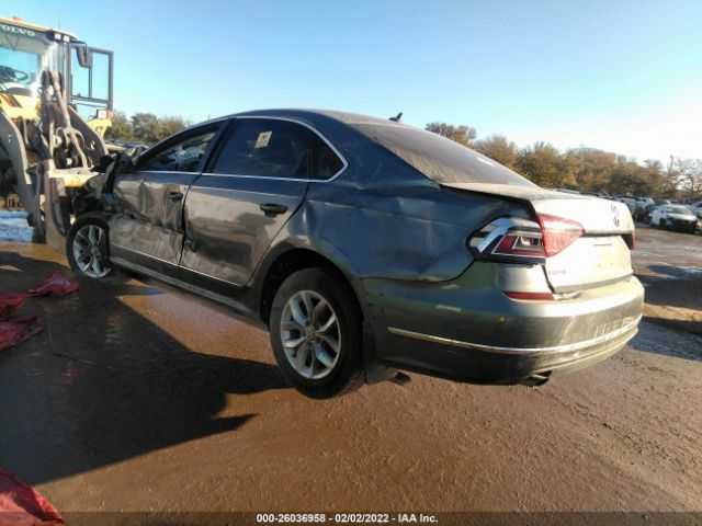 Photo 2 VIN: 1VWAT7A38HC009291 - VOLKSWAGEN PASSAT 