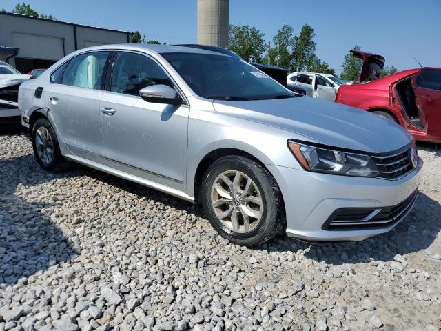 Photo 3 VIN: 1VWAT7A38HC018637 - VOLKSWAGEN PASSAT 