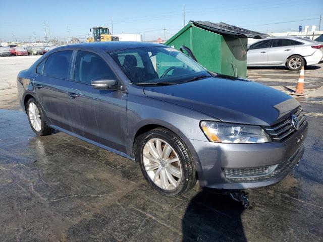 Photo 3 VIN: 1VWAT7A39EC047060 - VOLKSWAGEN PASSAT 