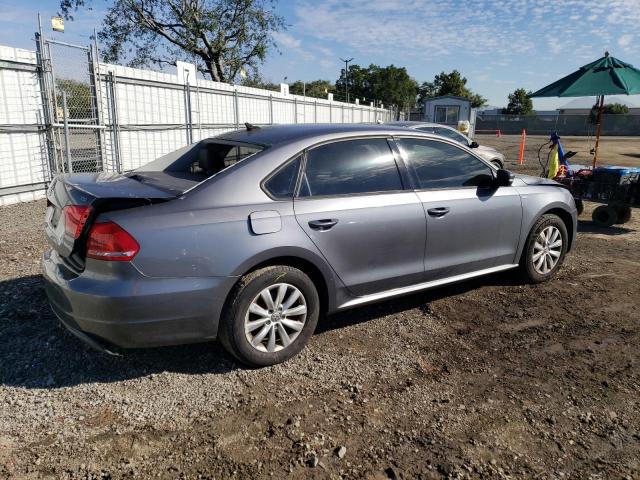 Photo 2 VIN: 1VWAT7A39FC012343 - VOLKSWAGEN PASSAT 