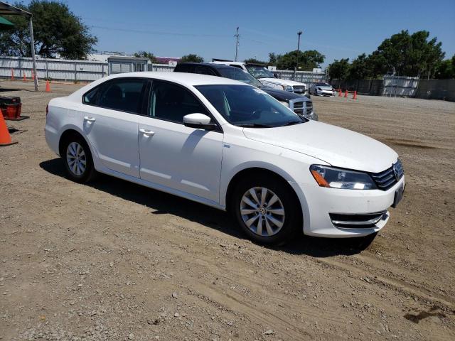 Photo 3 VIN: 1VWAT7A39FC024606 - VOLKSWAGEN PASSAT 