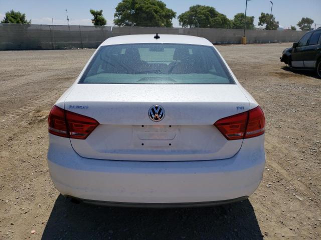 Photo 5 VIN: 1VWAT7A39FC024606 - VOLKSWAGEN PASSAT 