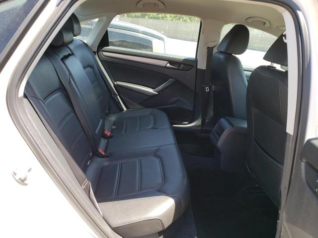 Photo 9 VIN: 1VWAT7A39FC024606 - VOLKSWAGEN PASSAT 