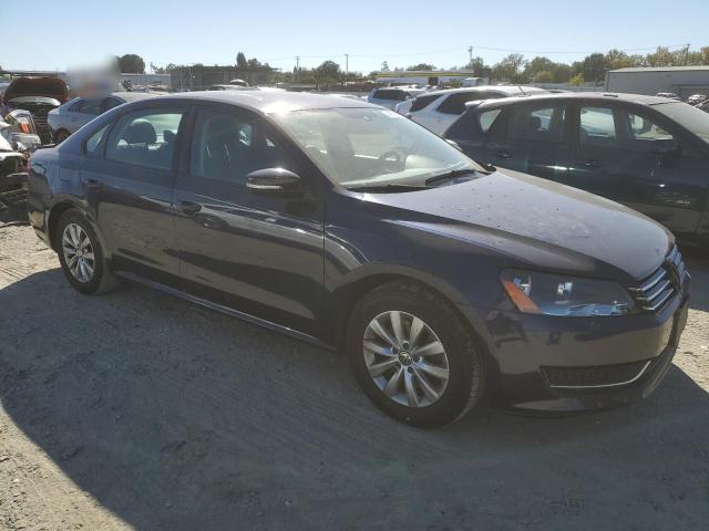 Photo 3 VIN: 1VWAT7A39FC044421 - VOLKSWAGEN PASSAT S 