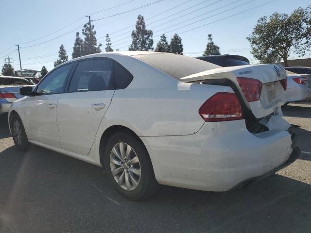 Photo 1 VIN: 1VWAT7A39FC046167 - VOLKSWAGEN PASSAT 