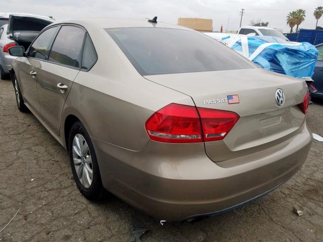 Photo 2 VIN: 1VWAT7A39FC064488 - VOLKSWAGEN PASSAT 