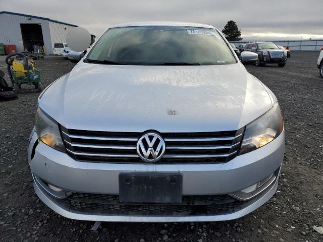 Photo 4 VIN: 1VWAT7A39FC100373 - VOLKSWAGEN PASSAT S 