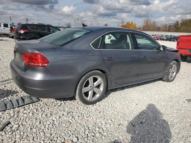 Photo 2 VIN: 1VWAT7A39FC102639 - VOLKSWAGEN PASSAT S 