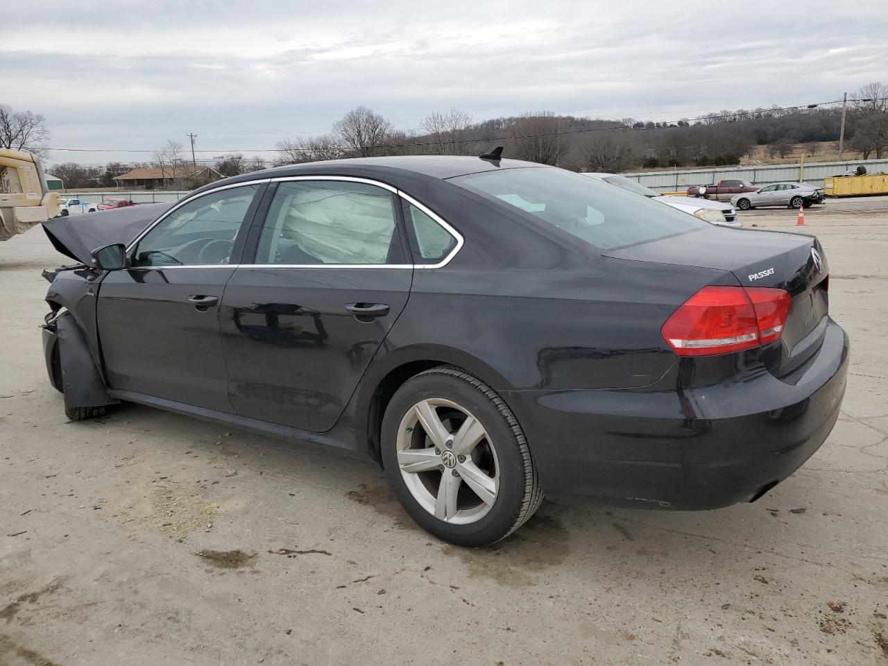 Photo 1 VIN: 1VWAT7A39FC105833 - VOLKSWAGEN PASSAT 