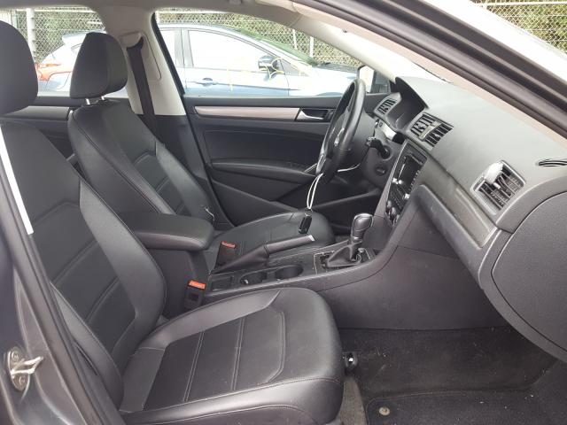 Photo 4 VIN: 1VWAT7A39FC111342 - VOLKSWAGEN PASSAT 