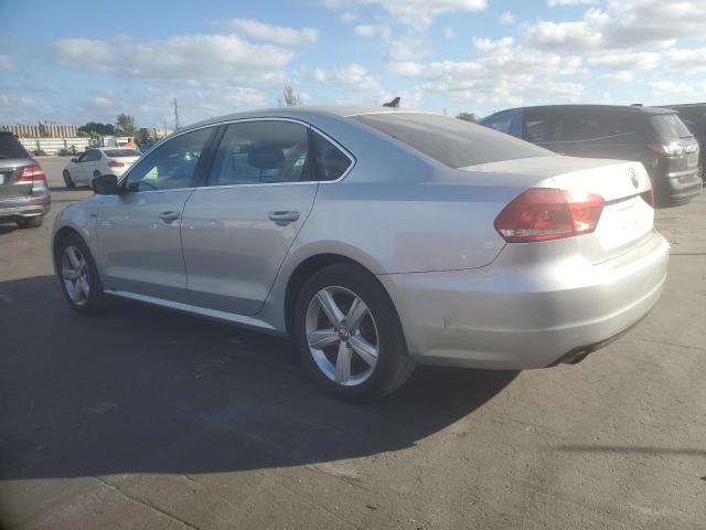 Photo 1 VIN: 1VWAT7A39FC117559 - VOLKSWAGEN PASSAT S 