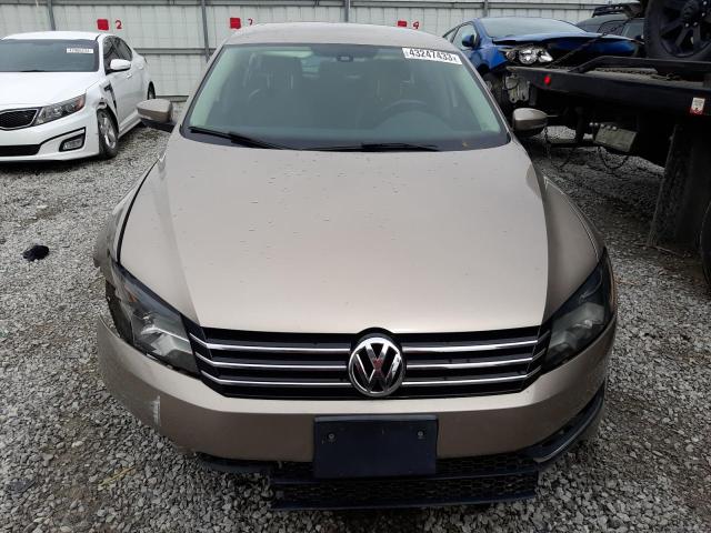 Photo 4 VIN: 1VWAT7A39FC120154 - VOLKSWAGEN PASSAT 