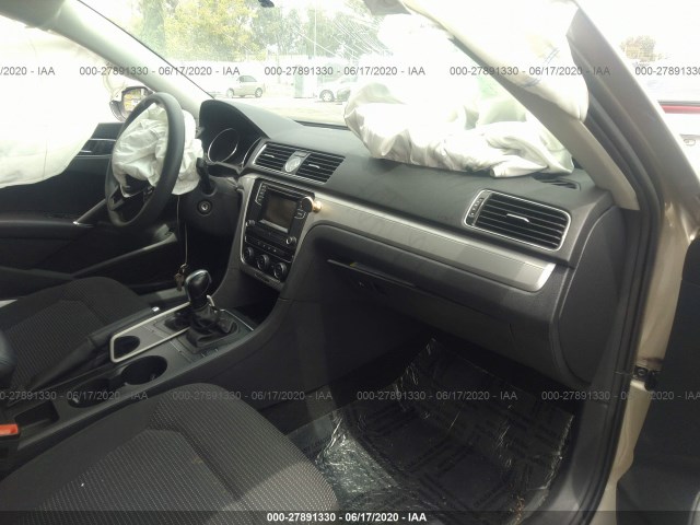 Photo 4 VIN: 1VWAT7A39GC020444 - VOLKSWAGEN PASSAT 