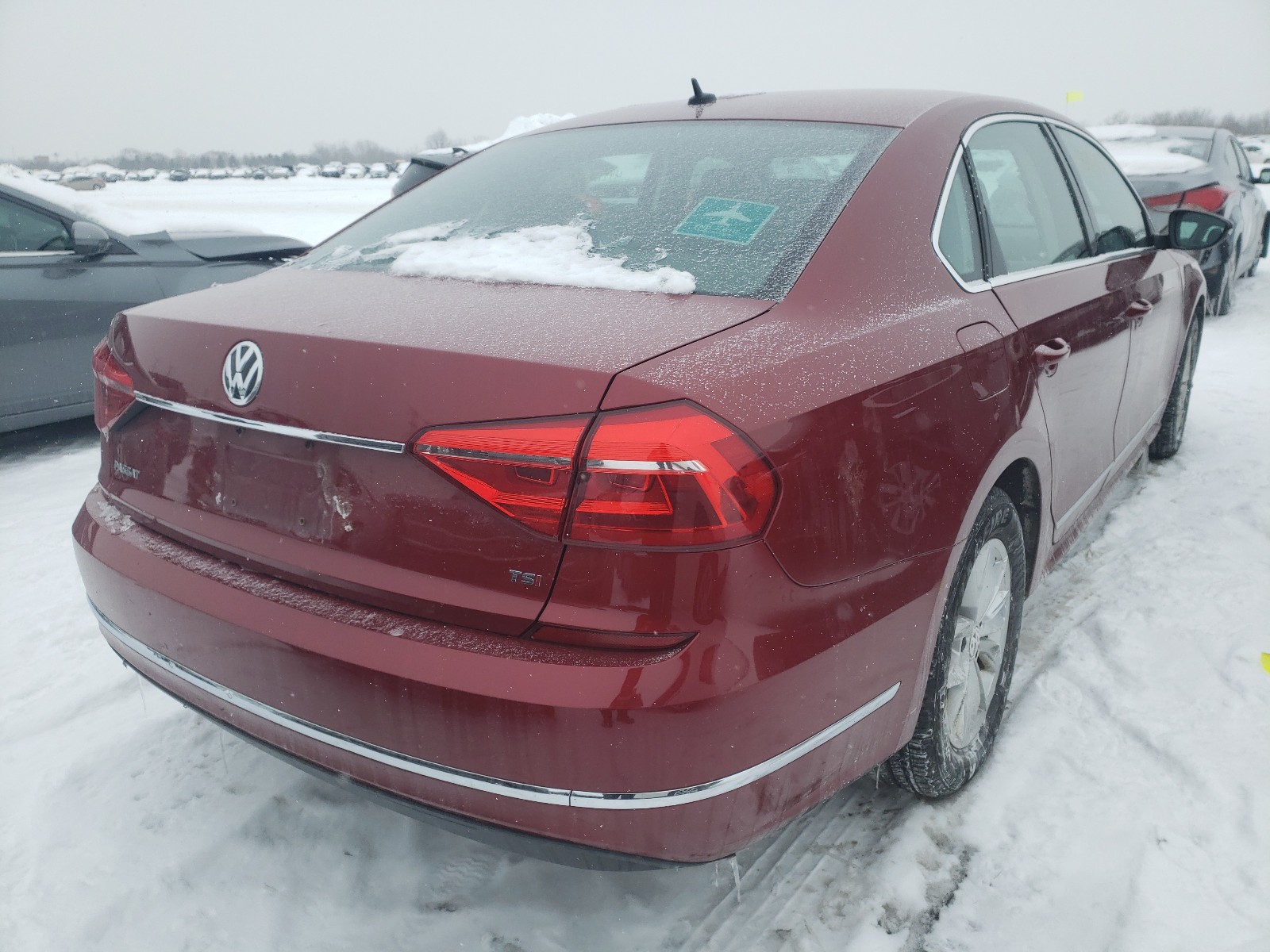 Photo 3 VIN: 1VWAT7A39GC056358 - VOLKSWAGEN PASSAT 