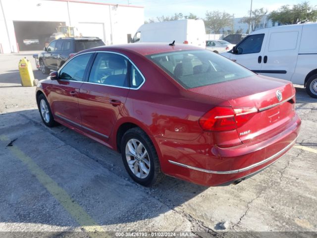 Photo 2 VIN: 1VWAT7A39GC059535 - VOLKSWAGEN PASSAT 