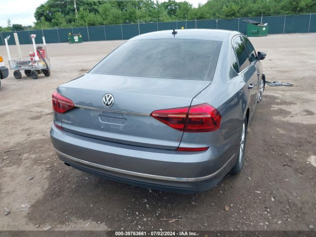 Photo 3 VIN: 1VWAT7A39HC008506 - VOLKSWAGEN PASSAT 