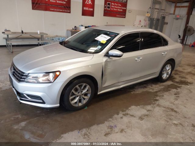 Photo 1 VIN: 1VWAT7A39HC018145 - VOLKSWAGEN PASSAT 