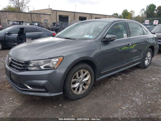 Photo 1 VIN: 1VWAT7A39HC021692 - VOLKSWAGEN PASSAT 