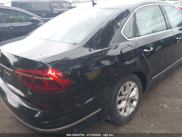 Photo 5 VIN: 1VWAT7A39HC038394 - VOLKSWAGEN PASSAT 