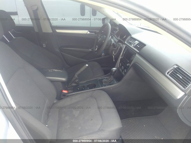 Photo 4 VIN: 1VWAT7A39HC078264 - VOLKSWAGEN PASSAT 