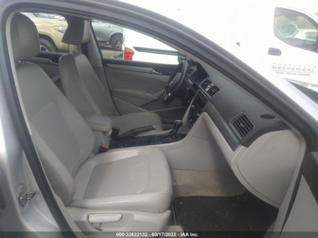 Photo 4 VIN: 1VWAT7A3XEC068838 - VOLKSWAGEN PASSAT 