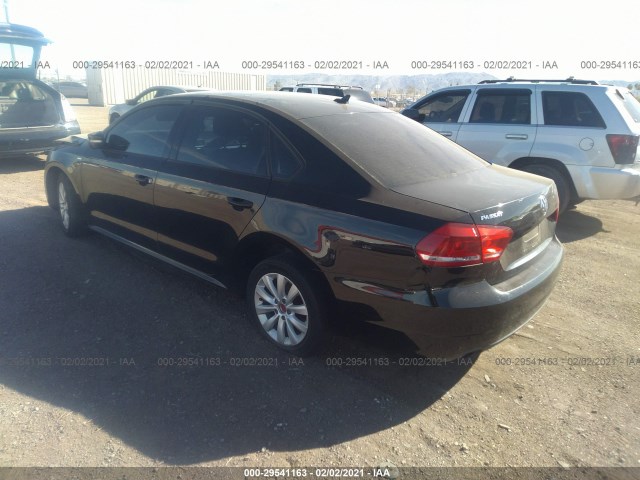 Photo 2 VIN: 1VWAT7A3XEC071982 - VOLKSWAGEN PASSAT 