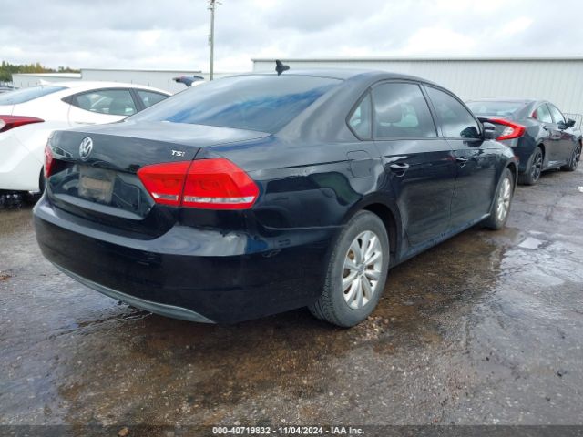 Photo 3 VIN: 1VWAT7A3XFC037364 - VOLKSWAGEN PASSAT 