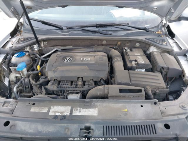 Photo 9 VIN: 1VWAT7A3XFC039177 - VOLKSWAGEN PASSAT 