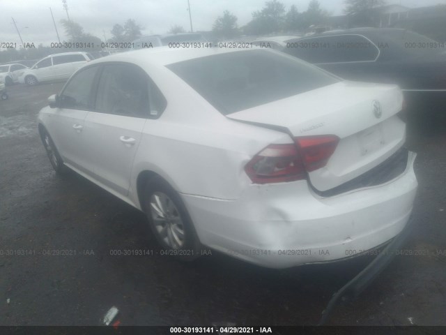 Photo 2 VIN: 1VWAT7A3XFC067240 - VOLKSWAGEN PASSAT 