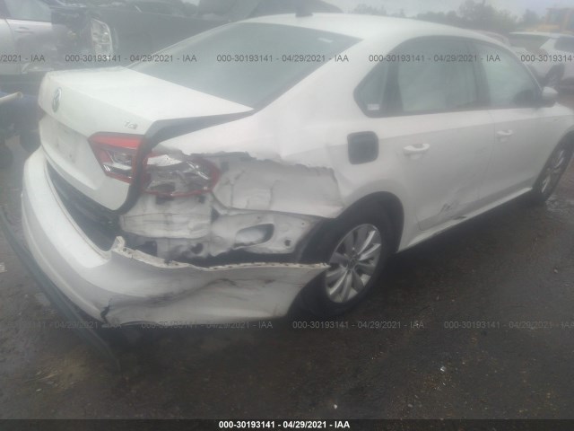 Photo 5 VIN: 1VWAT7A3XFC067240 - VOLKSWAGEN PASSAT 