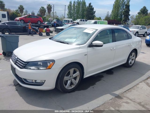 Photo 1 VIN: 1VWAT7A3XFC109597 - VOLKSWAGEN PASSAT 