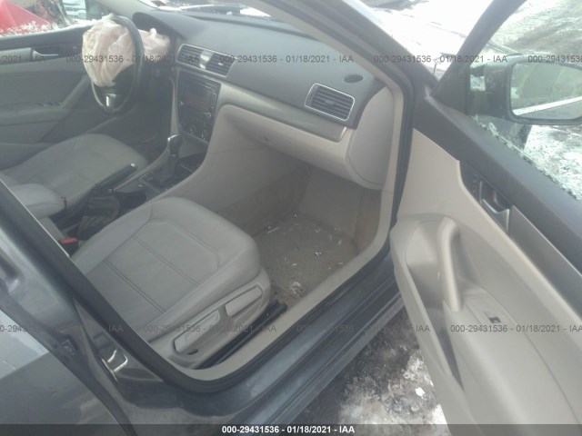 Photo 4 VIN: 1VWAT7A3XFC110698 - VOLKSWAGEN PASSAT 