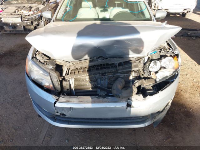 Photo 5 VIN: 1VWAT7A3XFC118574 - VOLKSWAGEN PASSAT 