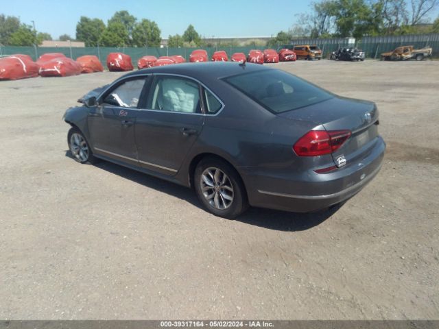 Photo 2 VIN: 1VWAT7A3XHC000916 - VOLKSWAGEN PASSAT 