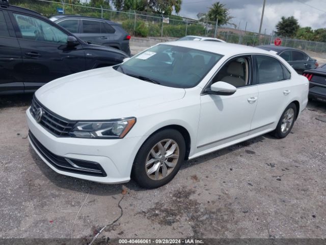 Photo 1 VIN: 1VWAT7A3XHC021376 - VOLKSWAGEN PASSAT 