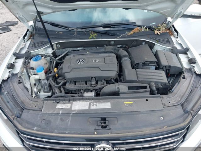 Photo 9 VIN: 1VWAT7A3XHC021376 - VOLKSWAGEN PASSAT 