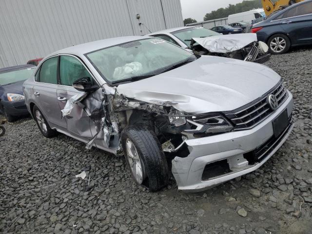 Photo 3 VIN: 1VWAT7A3XHC055544 - VOLKSWAGEN PASSAT S 