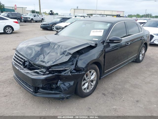 Photo 1 VIN: 1VWAT7A3XHC066544 - VOLKSWAGEN PASSAT 