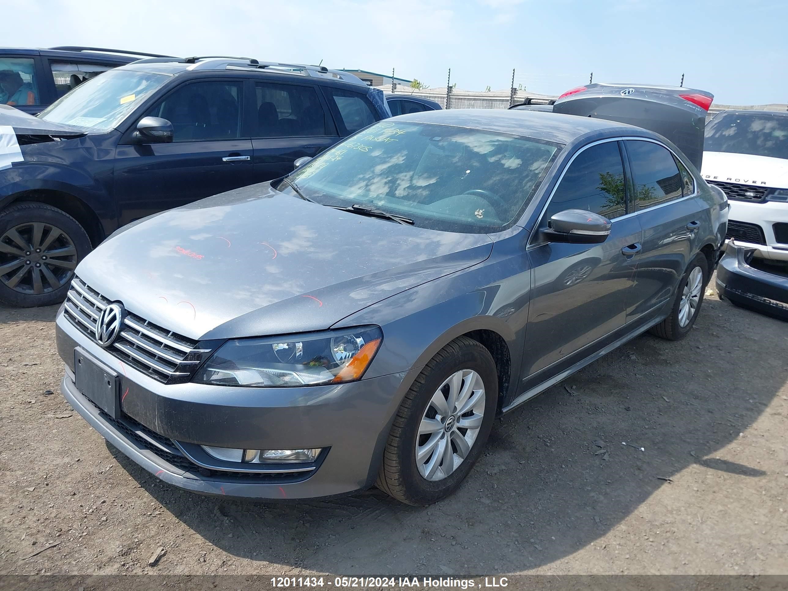 Photo 1 VIN: 1VWAV7A39FC067305 - VOLKSWAGEN PASSAT 